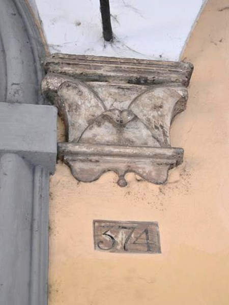 Palazzo Cospi - portico - particolare