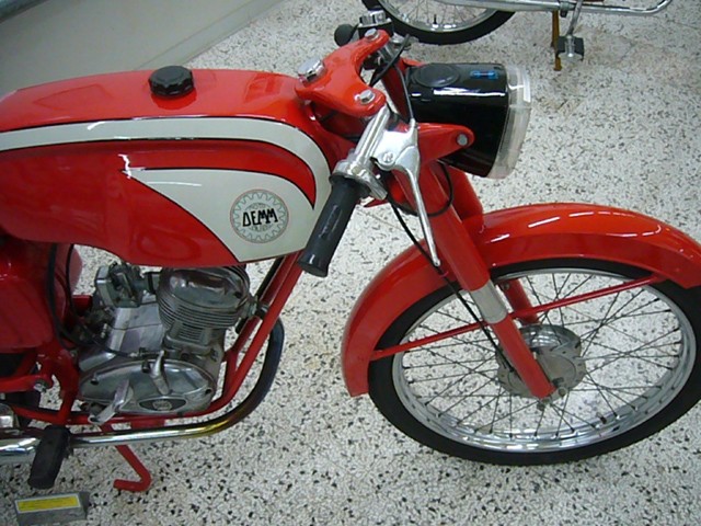 Motocicletta DEMM - particolare