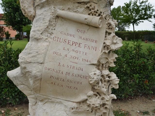 Cippo di Giuseppe Fanin - part.