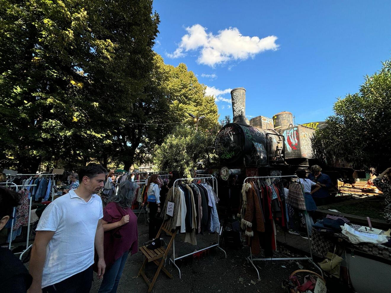 RAVANARE MARKET – Mercatino delle pulci al DLF