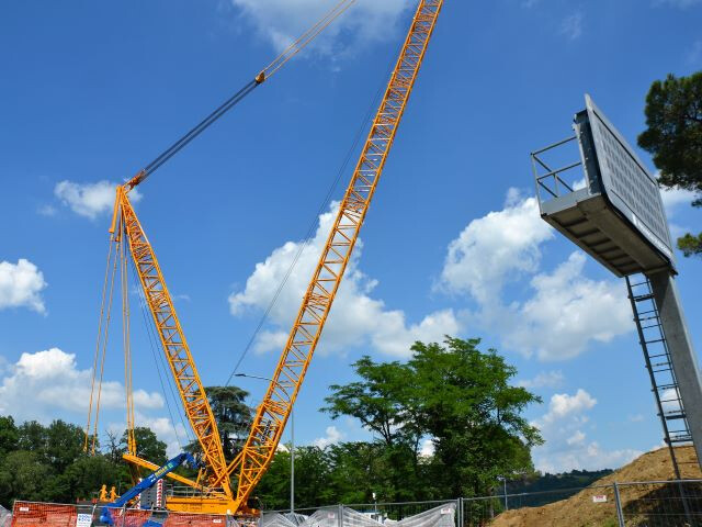 Il ponte in costruzione