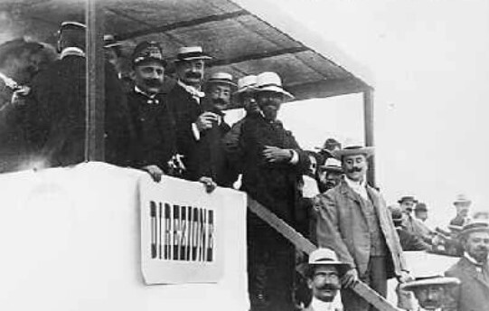 Palco delle autorità all'arrivo della Coppa Florio