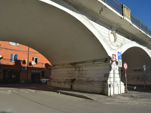 Cavalcavia ferroviario