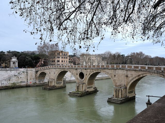 Il Tevere al ponte Sisto