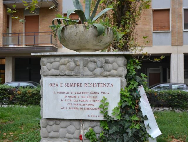 Cippo in memoria dei caduti durante la lotta di liberazione