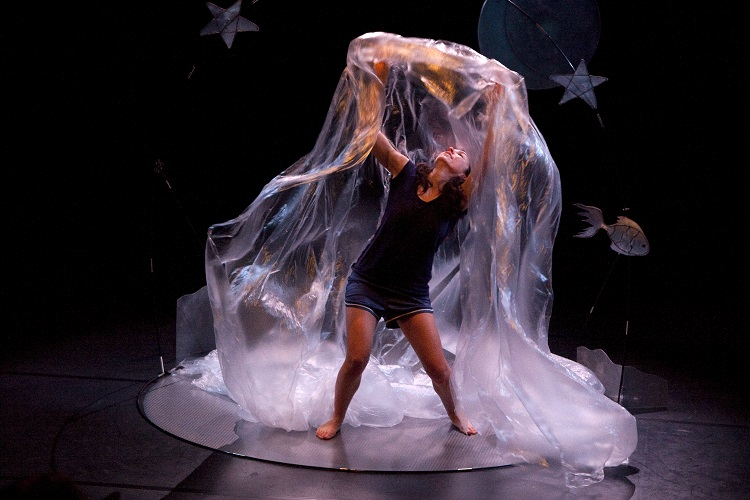 copertina di La barca e la luna