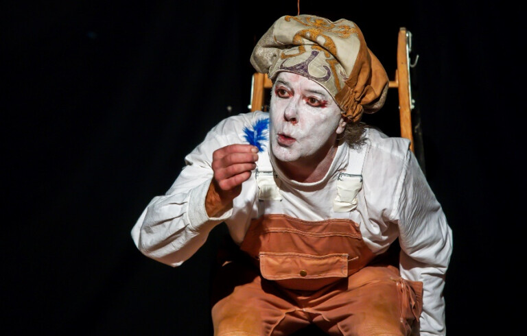 Fool in the Full Moon 3