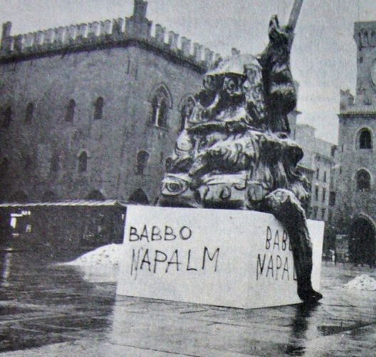 Babbo Napalm - R. Sebastian Matta.jpg