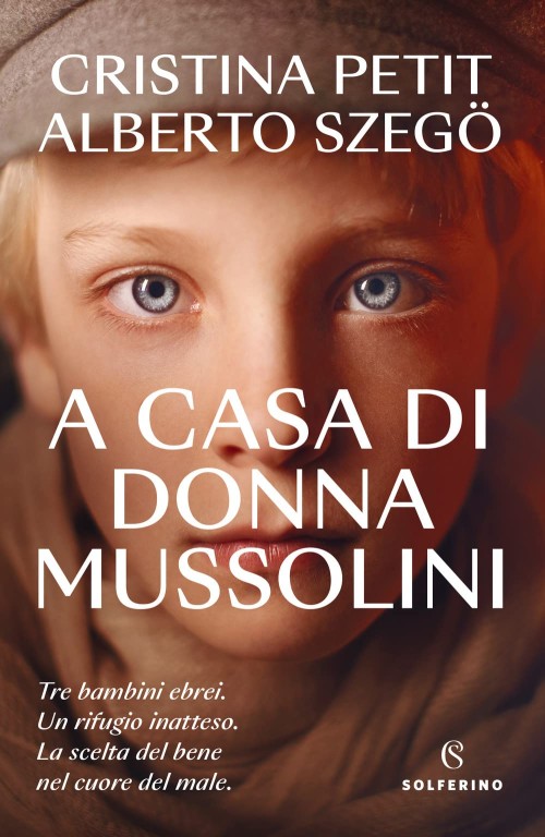 copertina di A casa di donna Mussolini