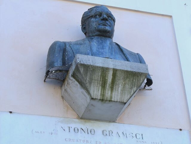 Monumento ad Antonio Gramsci