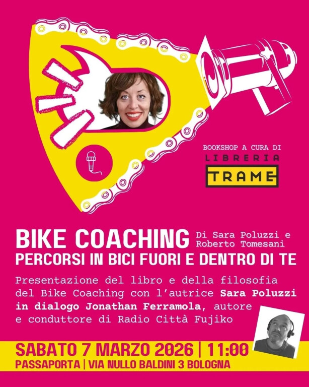 copertina di Bike coaching. Percorsi in bici fuori e dentro di te