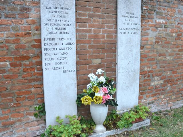 Lapidi a memoria dell'eccisio della Certosa