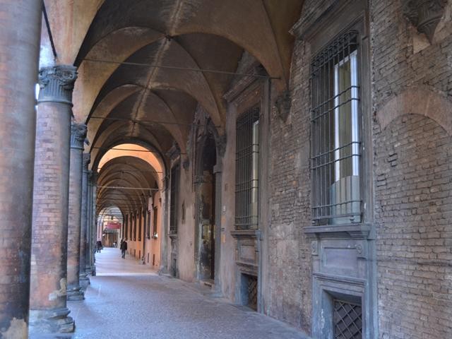Palazzo Bianchetti - portico