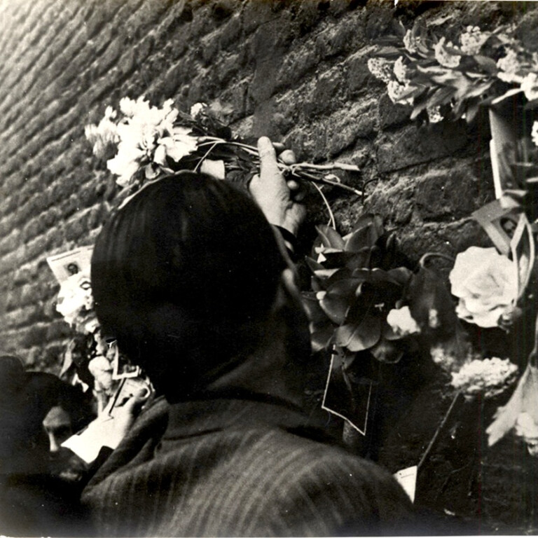 copertina di Attraversando la Liberazione