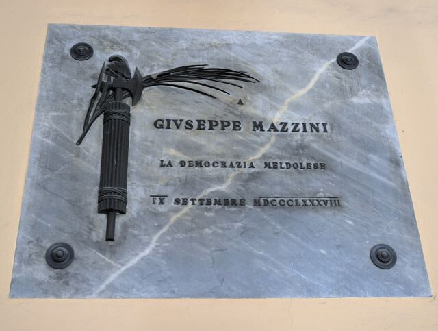 Lapide a Giuseppe Mazzini
