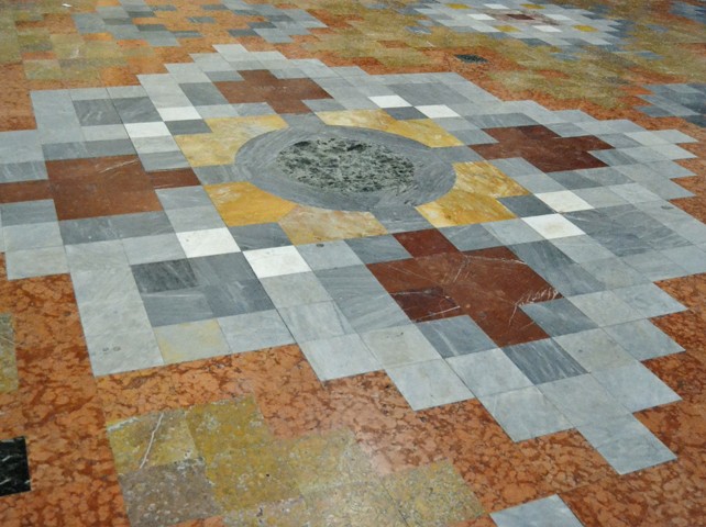 Il pavimento della cattedrale di S. Pietro (BO) 