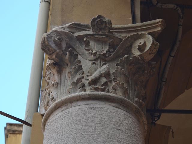 Palazzo Gotti - portico - particolare
