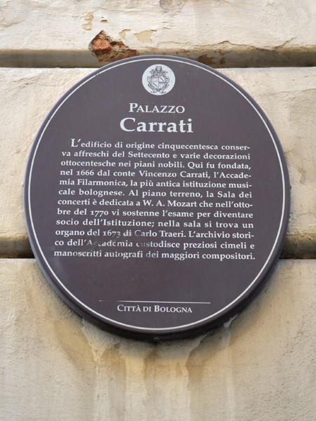 Palazzo Carrati - cartiglio