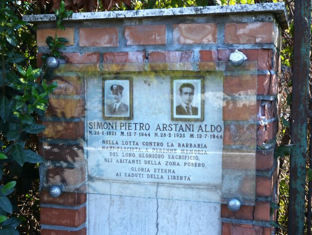 immagine di Due partigiani della 4a Brigata Garibaldi uccisi in via Pioppe