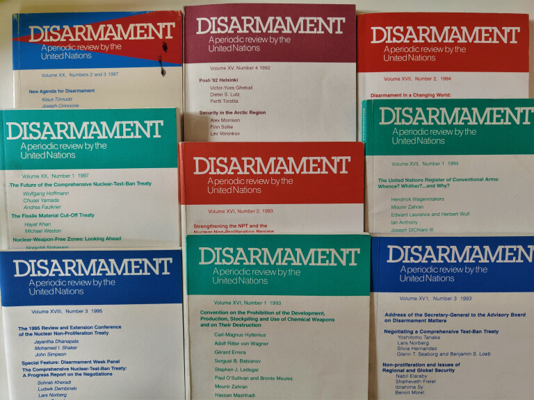 copertina di Disarmament : a periodic review by the United Nations