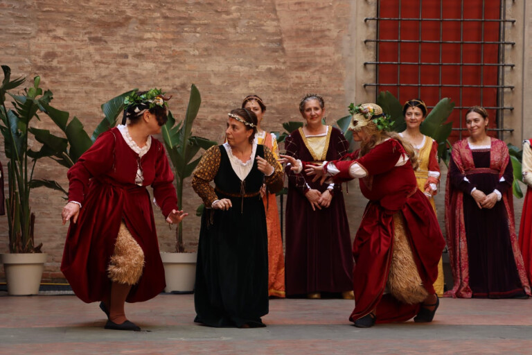 copertina di Armonie di storia, armonie di danza